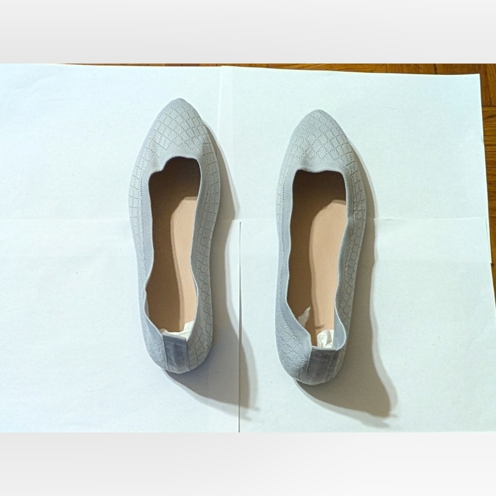 Elegant Gray Women's Flats